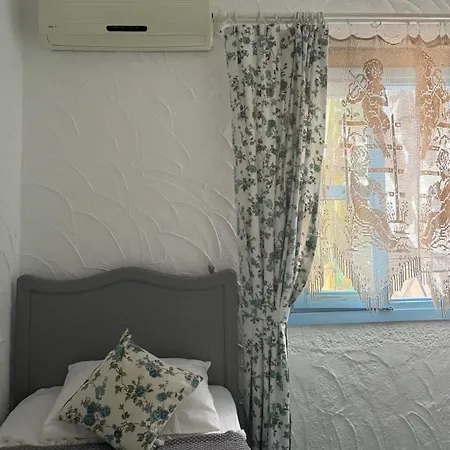 Couette-café çakir Bey 4*