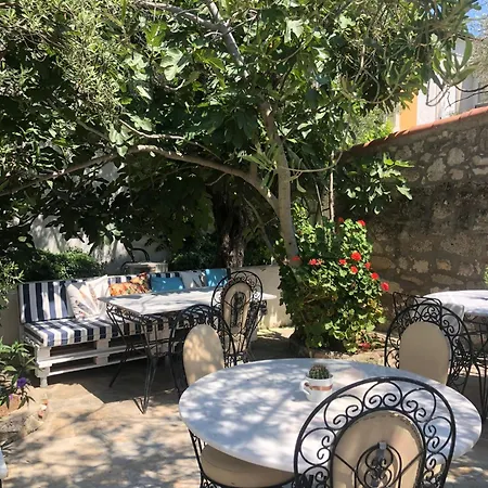 Bed & Breakfast Cakir Bey Alacati