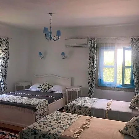 Cakir Bey Alaçatı